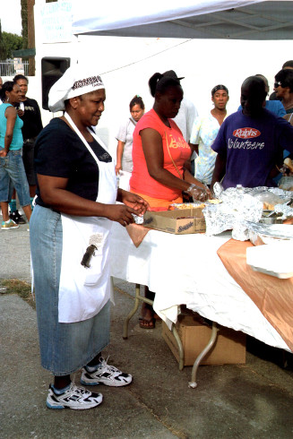 Women of Watts Thanksgiving Event 2009